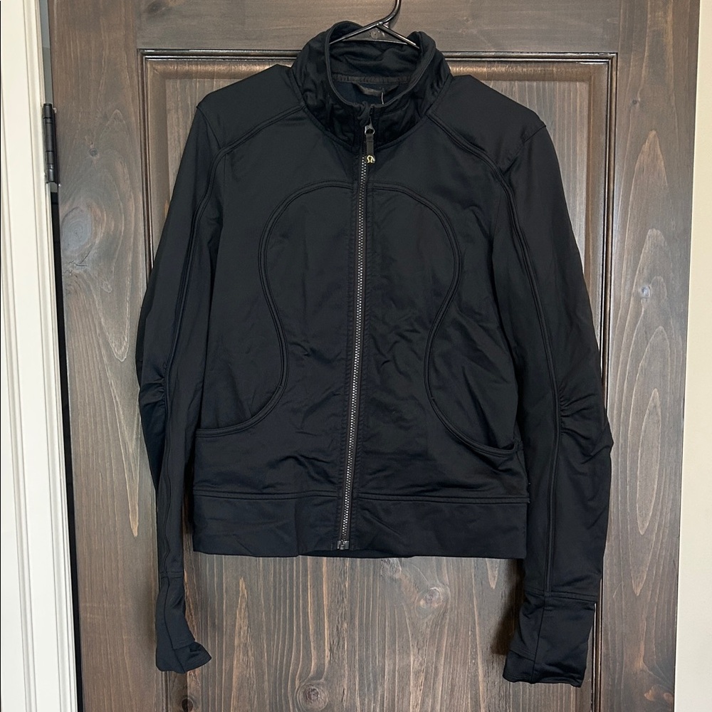 Lululemon Black Zip-Up athletic jacket